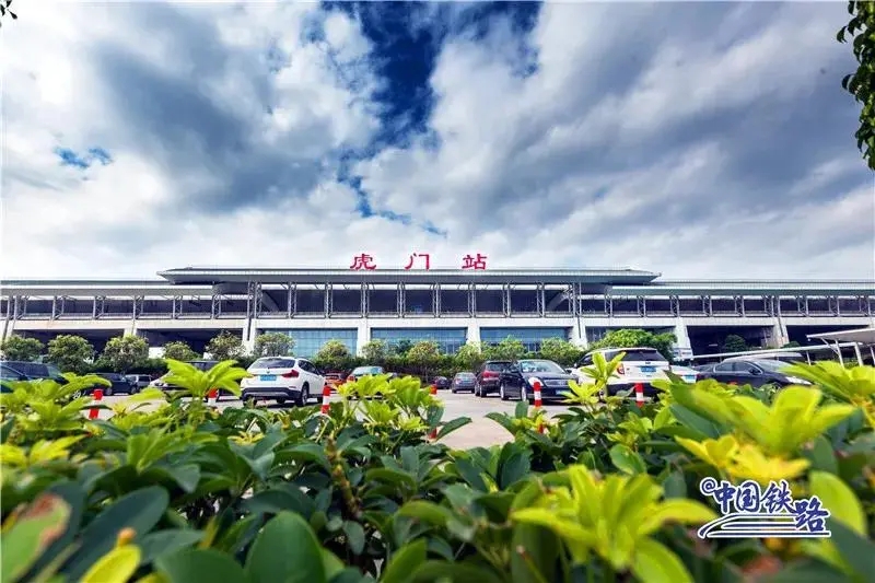 深圳湾口岸广州火车站预约车接送